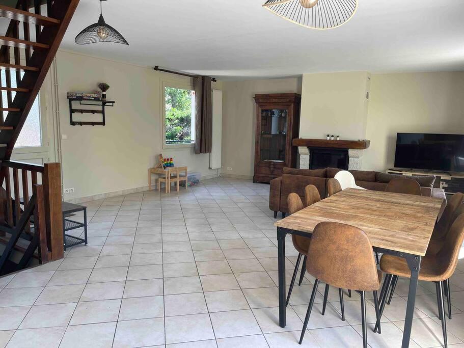 Maison Familiale A - Paris Nanterre